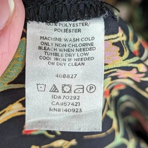 Loft Women's Black Sleeveless Summertime Floral V Neck Shear Top Size XS - Picture 7 of 10